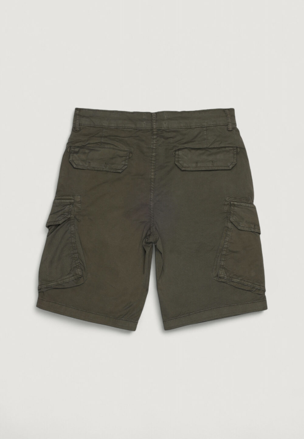 Bermuda Lyle & Scott Wembley Cargo Short Verde Oliva - Foto 2