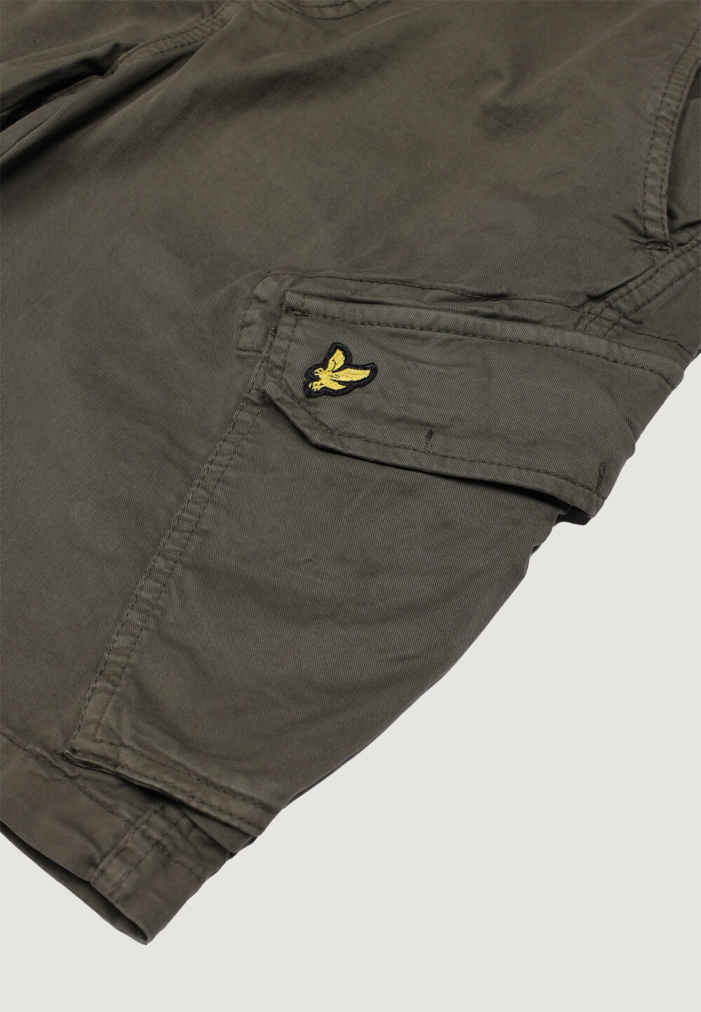 Bermuda Lyle & Scott Wembley Cargo Short Verde Oliva - Foto 4