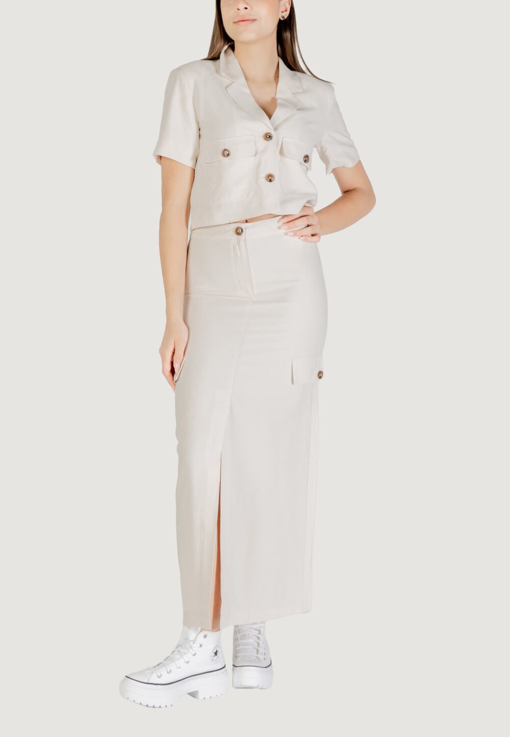 Giacca da completo Jacqueline de Yong Jdyluna S/S Cropped Blazer Tlr Avorio - Foto 2