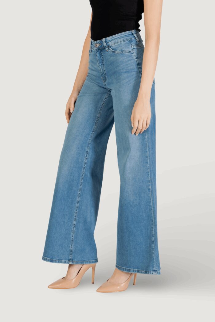 Jeans bootcut Ichi IHTWIGGY WIDE Denim chiaro – 20119022