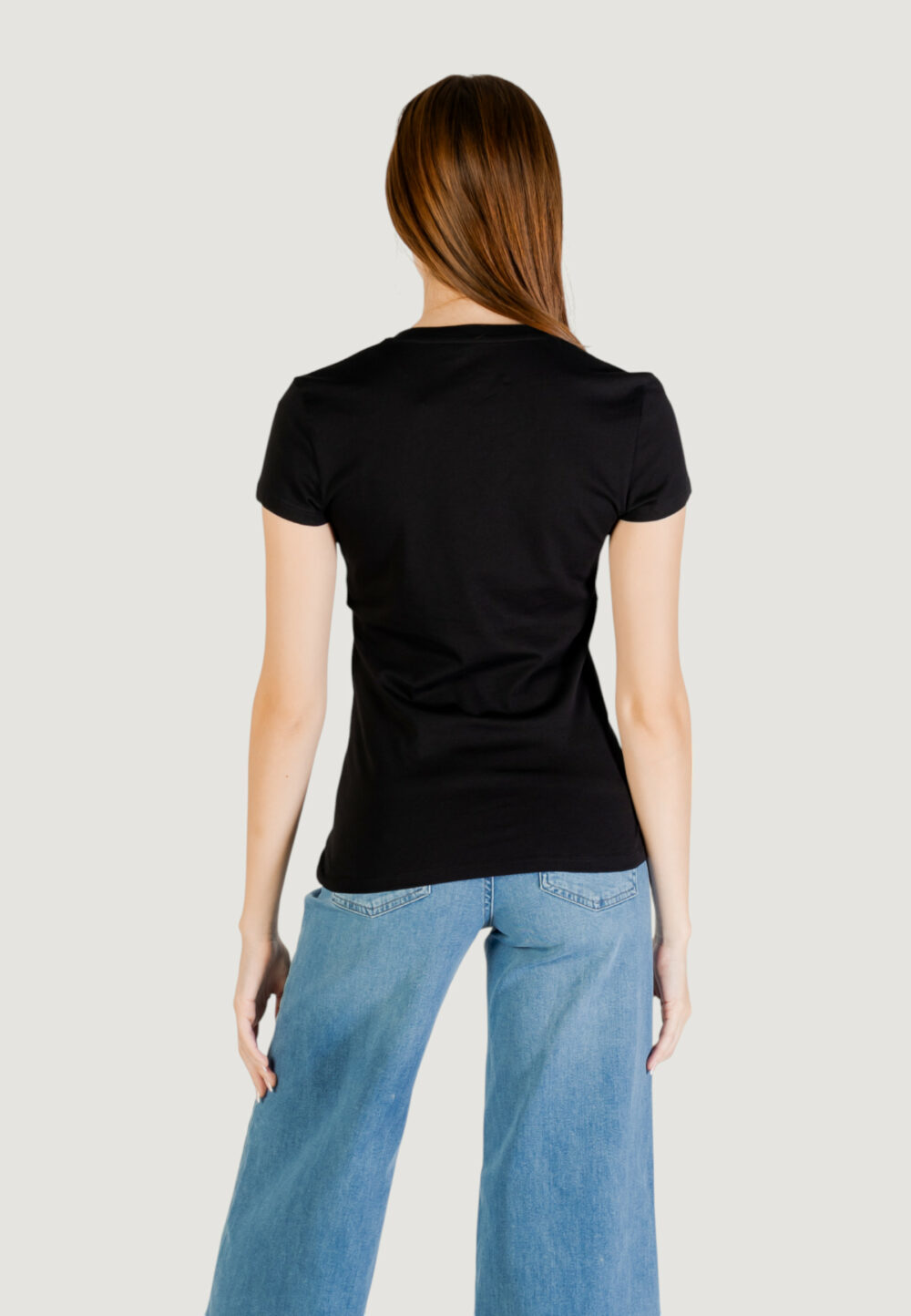 T-shirt Armani Exchange  Black-White - Foto 5