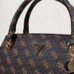 Borsa Guess NOELLE II LUXURY SATCHEL Marrone - Foto 3
