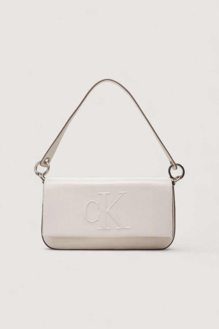 Borsa Calvin Klein SCULPTED FLAP SHOULDER POUCH Latte – LV04K3148G