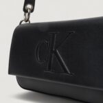 Borsa Calvin Klein SCULPTED FLAP SHOULDER POUCH Nero - Foto 2