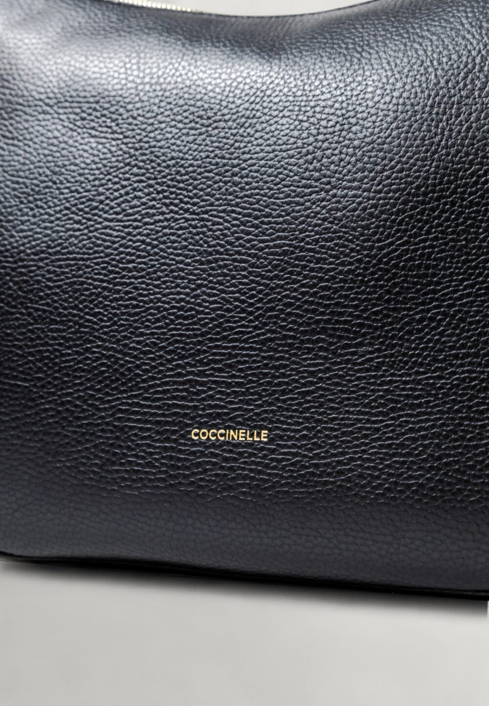 Borsa Coccinelle COCCINELLEMAGIE SOFT Nero - Foto 2