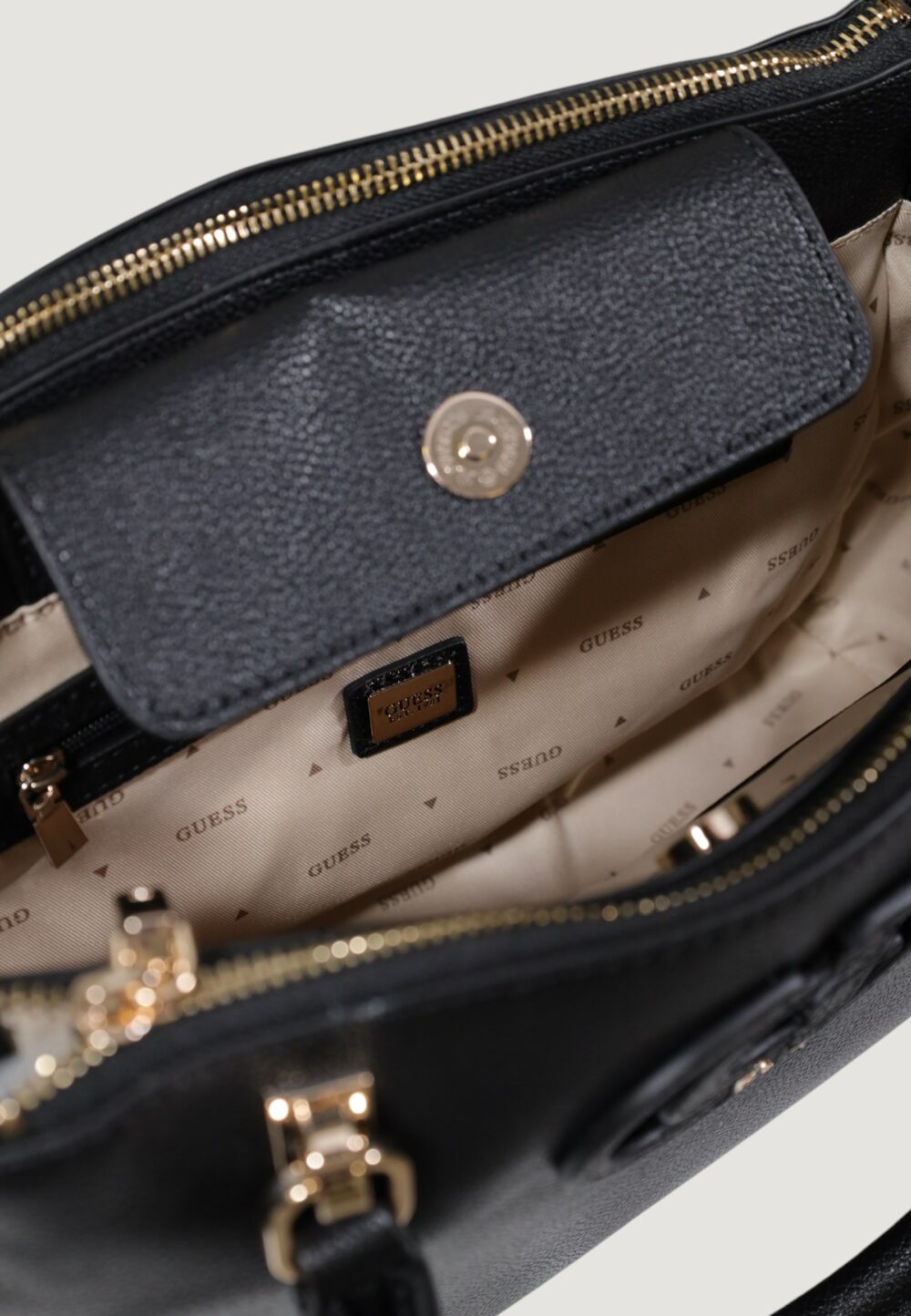Borsa Guess CALEBRA HOBO STATUS SATCHEL Nero - Foto 4