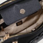 Borsa Guess CALEBRA HOBO STATUS SATCHEL Nero - Foto 4