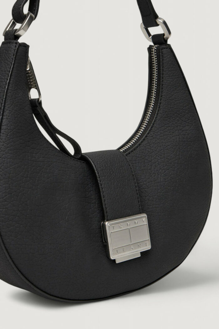 Borsa Tommy Hilfiger TJW CRUSH SHOULDER BAG Nero – AW0AW17539