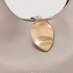 Borsa Calvin Klein STONE LOCK SLOUCHY CROSSBODY BAG Beige chiaro - Foto 2