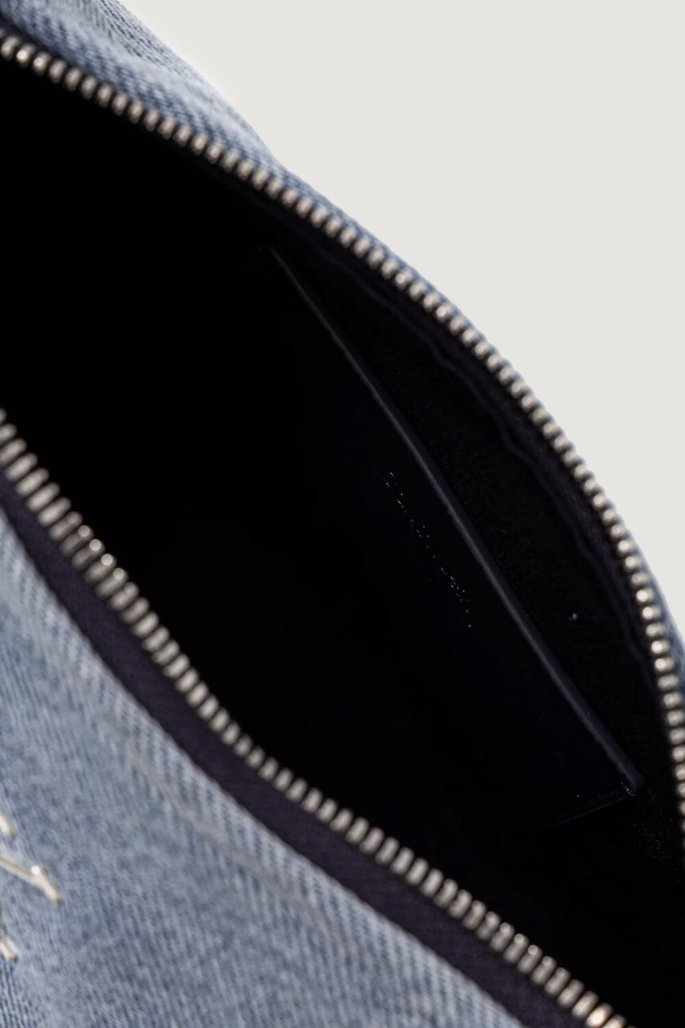 Borsa Calvin Klein DENIM LAYLA SHOULDER BAG SM Denim chiaro - Foto 5