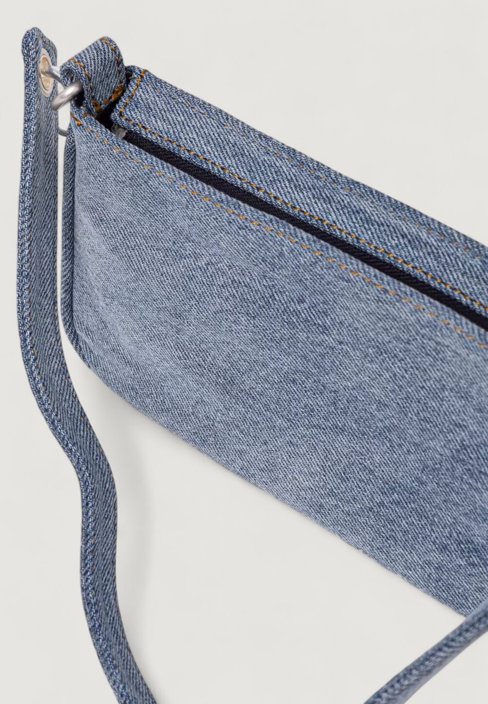 Borsa Calvin Klein DENIM SHOULDER POUCH W/STRAP Denim chiaro - Foto 4