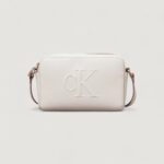 Borsa Calvin Klein SCULPTED EW CAMERA BAG Latte - Foto 1