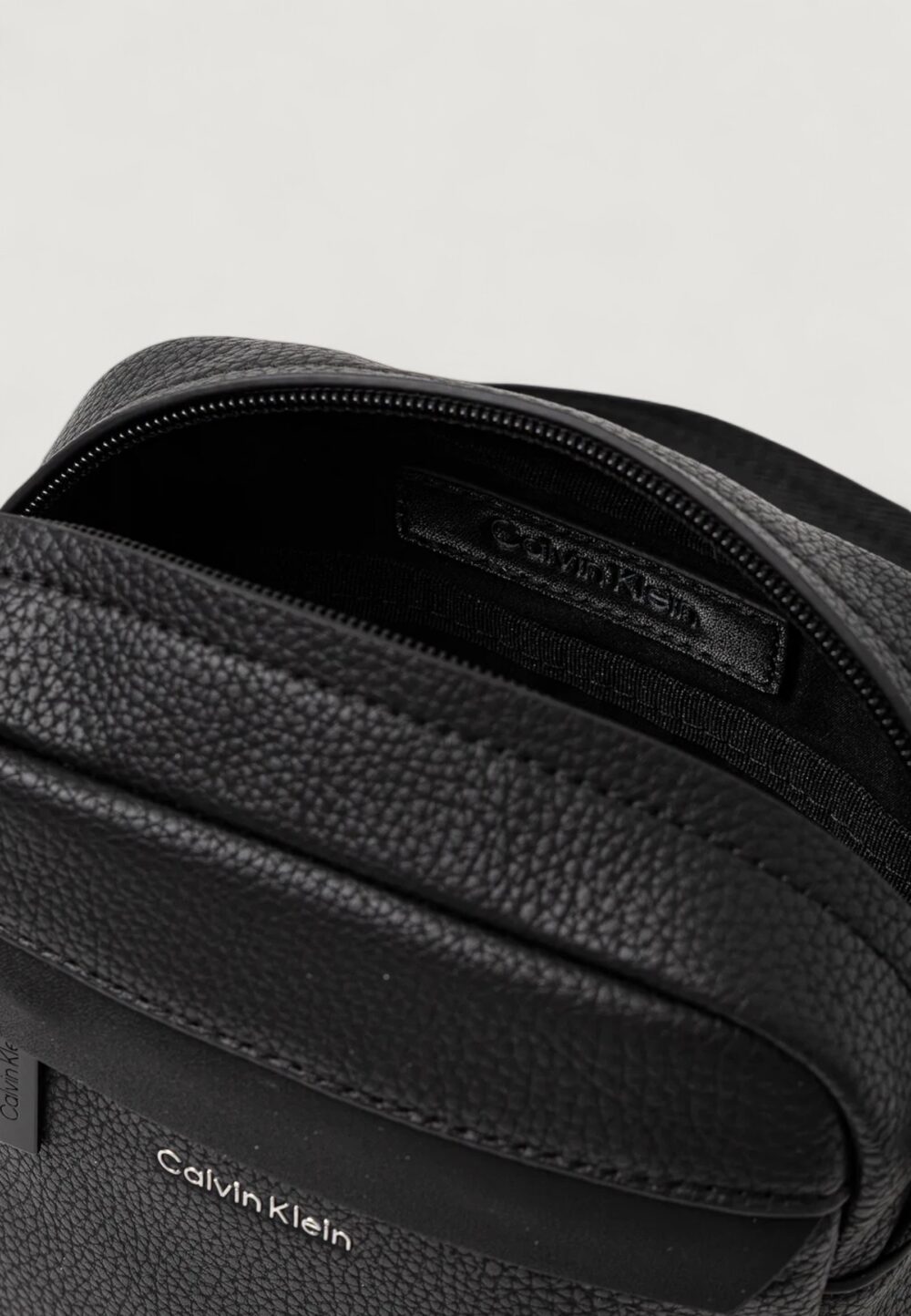 Borsa Calvin Klein CK MUST REPORTER Nero - Foto 5