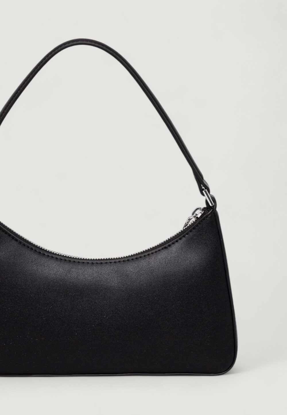 Borsa Calvin Klein CK MUST SMALL SHOULDER BAG Nero - Foto 3