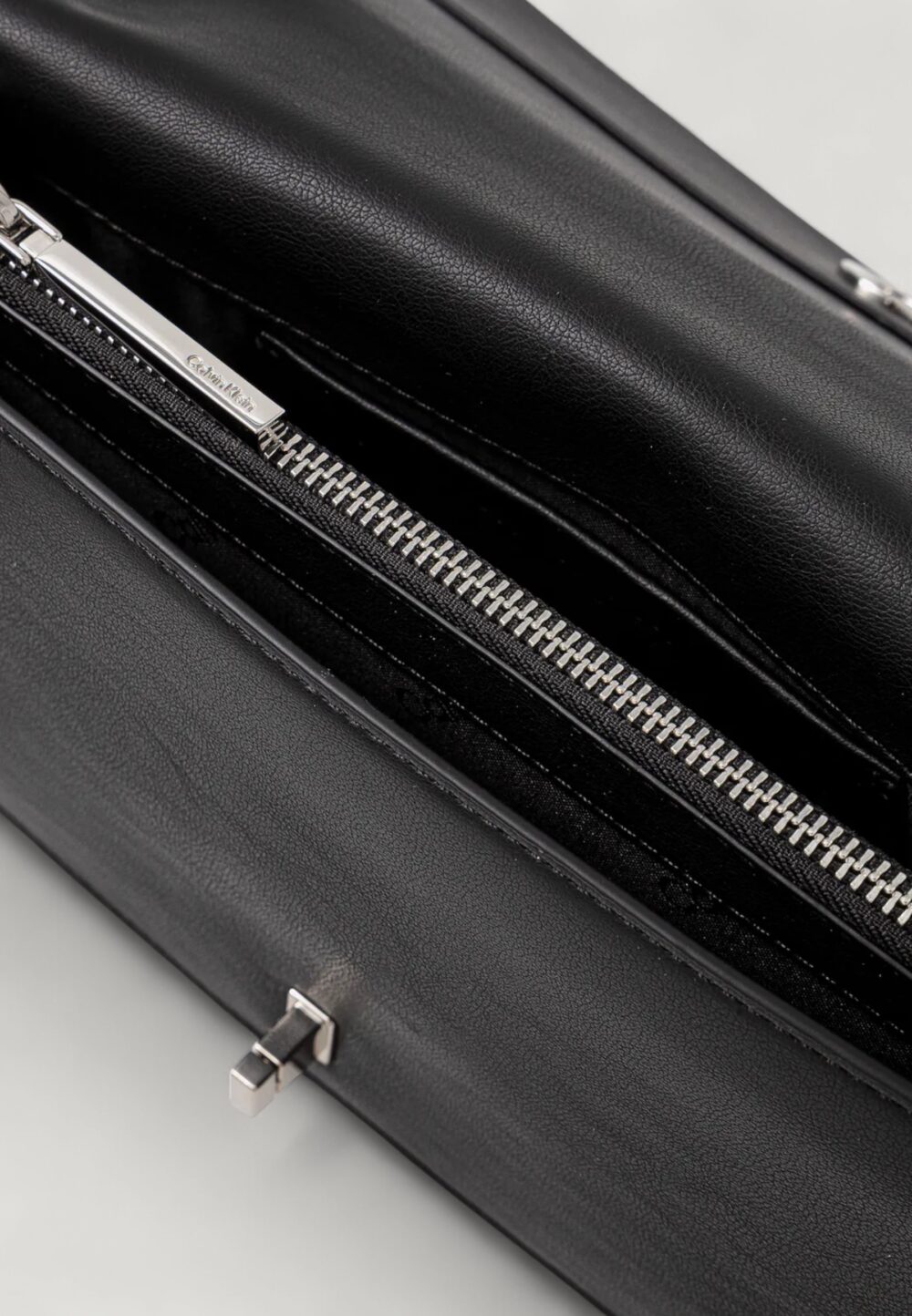 Borsa Calvin Klein CK RE-LOCK MINI CONV CHAIN BAG Nero - Foto 5