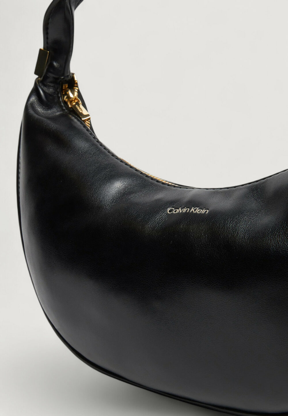 Borsa Calvin Klein PINCHED SOFT CRESCENT SM Nero - Foto 2