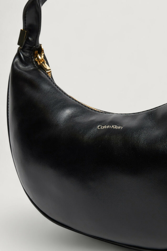 Borsa Calvin Klein PINCHED SOFT CRESCENT SM Nero – LV04F3010G