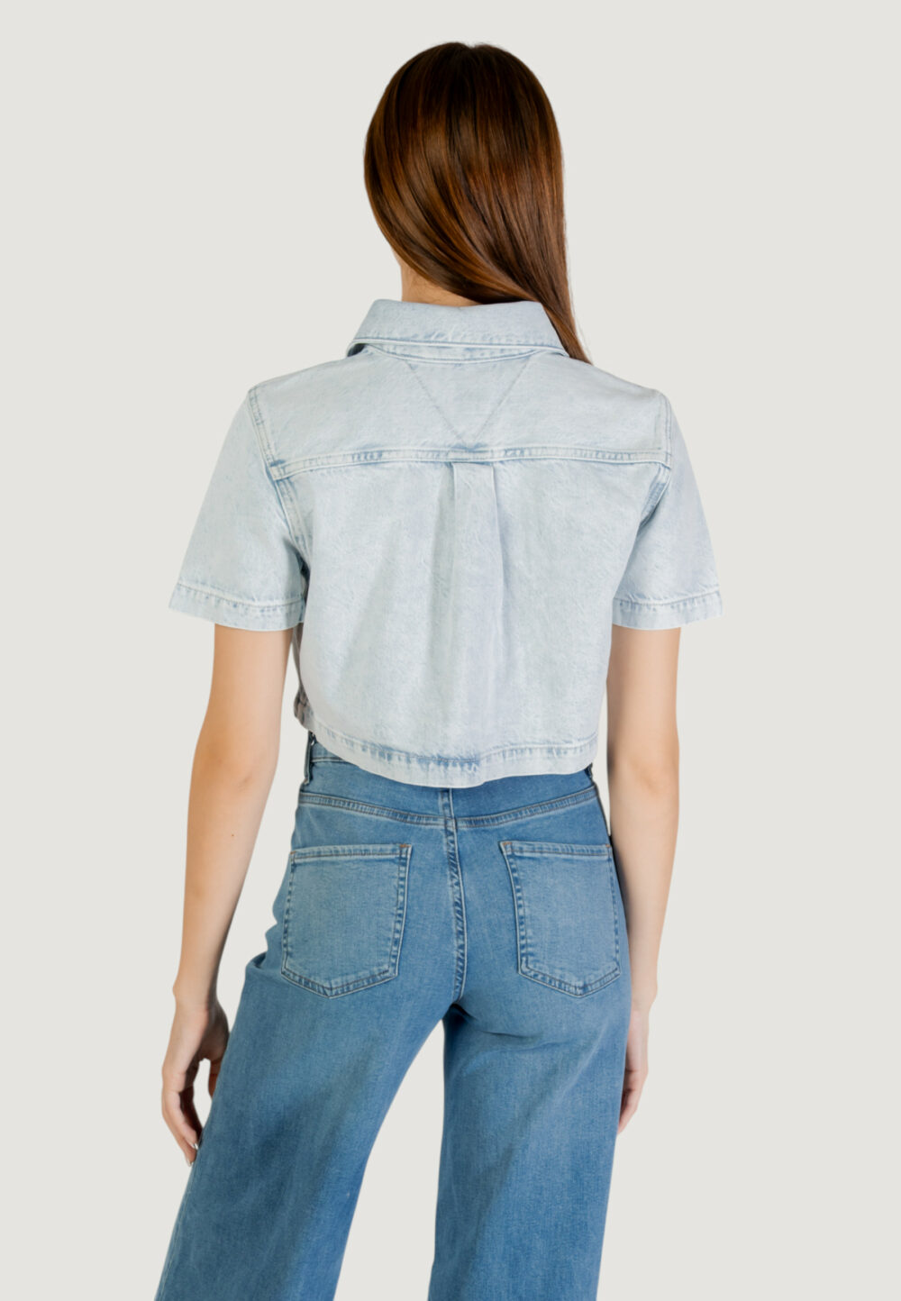 Camicia manica corta Tommy Hilfiger Jeans CROPPED SS SHIRT CI6 Blue Denim Chiaro - Foto 4
