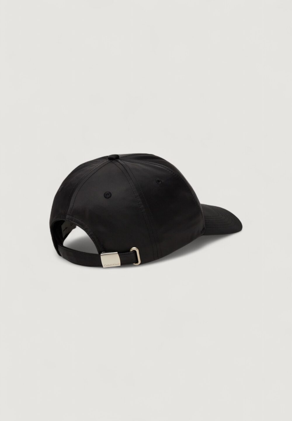 Cappello con visiera Calvin Klein CLASSIC LOGO SATIN BASEBALL CAP Nero - Foto 2