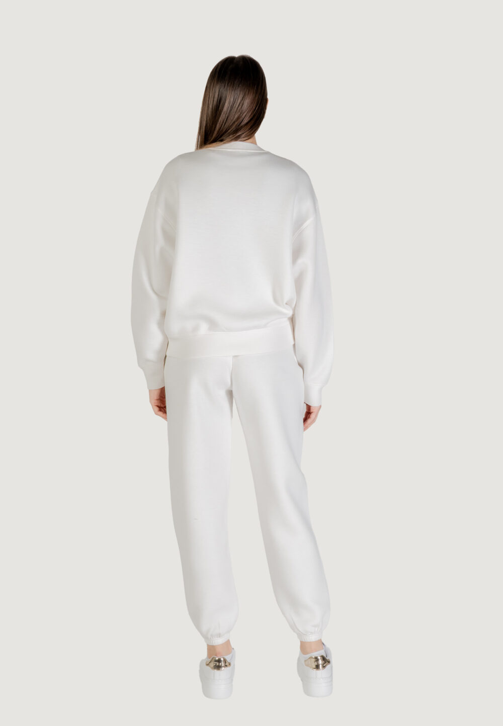 Felpa senza cappuccio Guess Active CECILIA CN SWEATSHIRT Panna - Foto 2