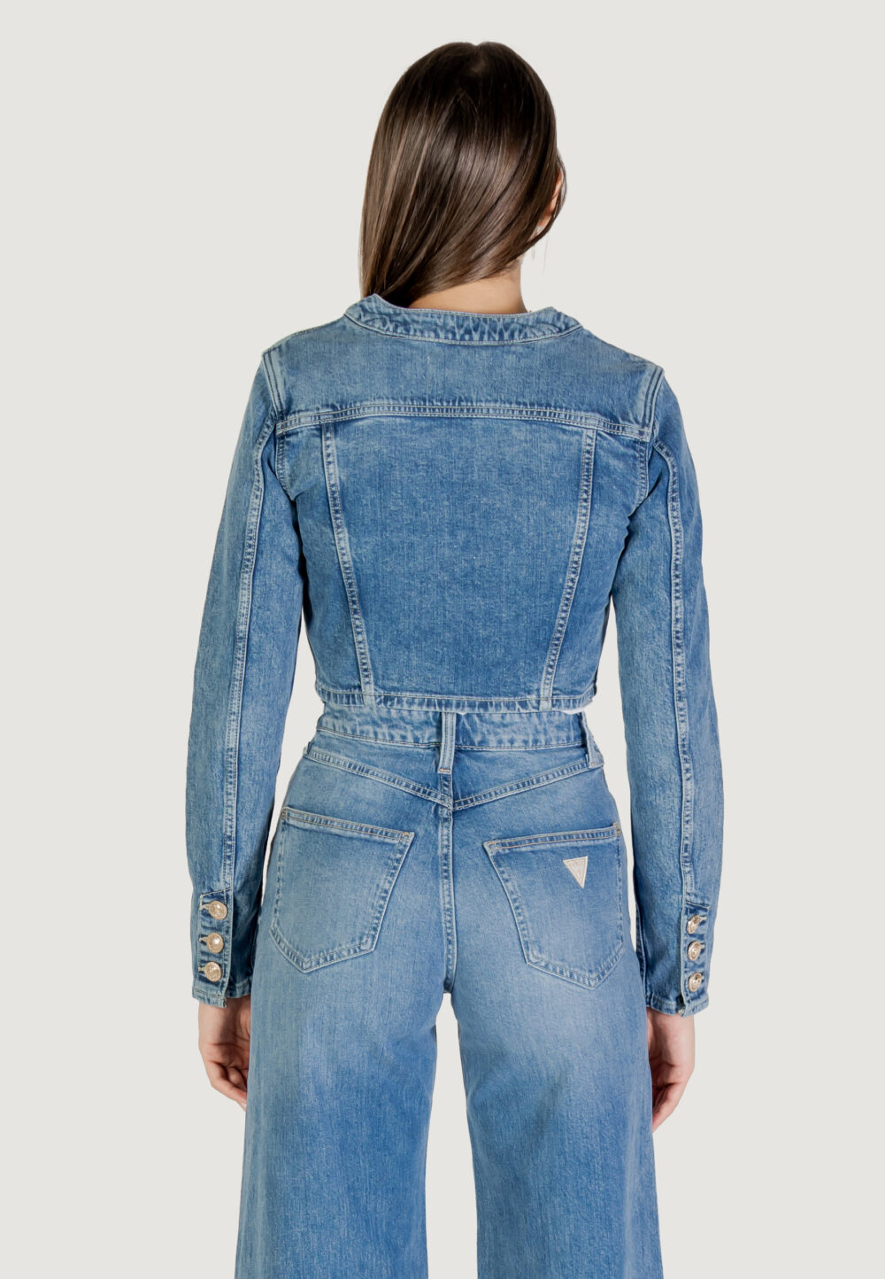 Giacchetto Guess GEMMA CROP JACKET Denim - Foto 5
