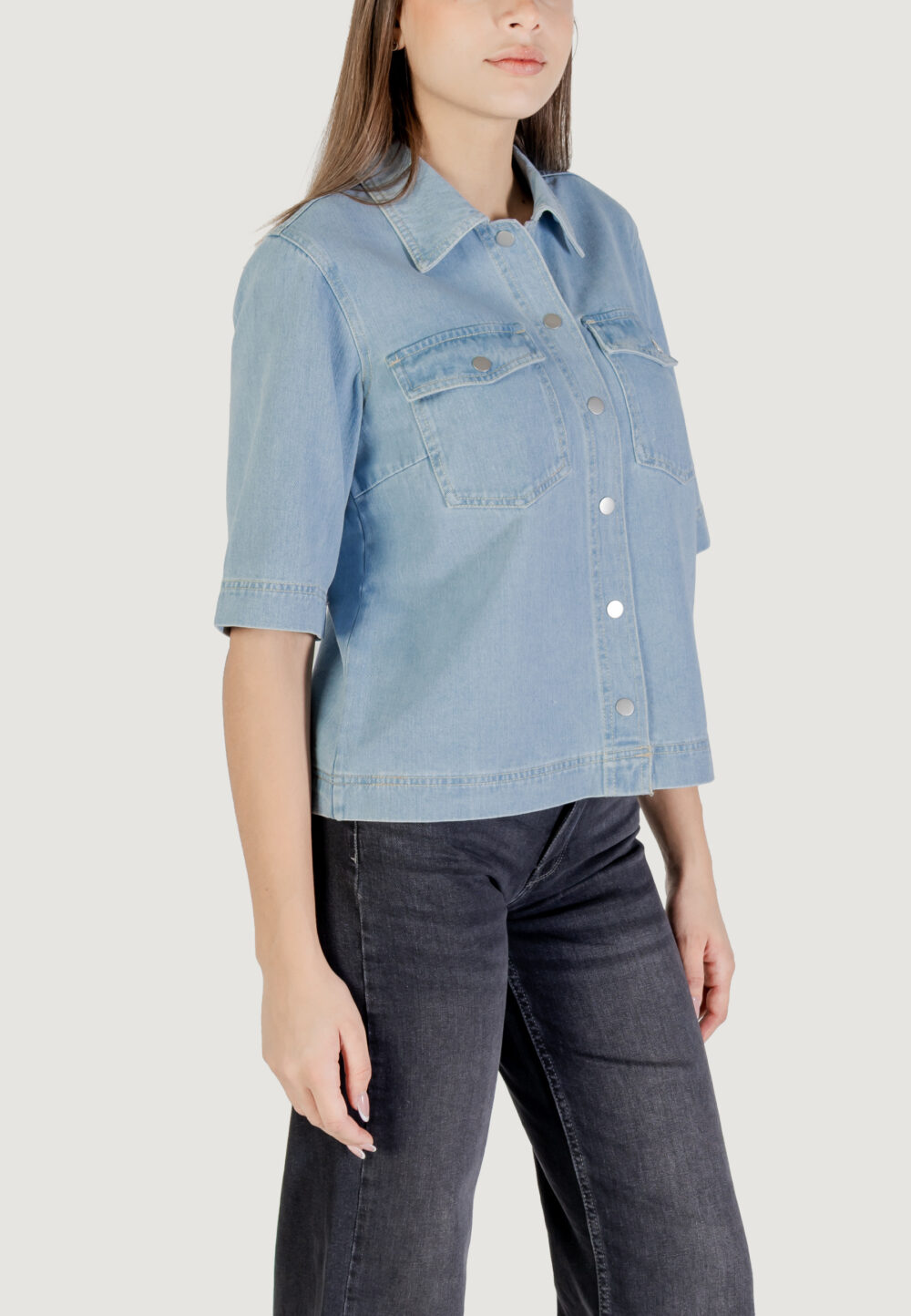 Giacchetto Only ONLBELLE S/S SHIRT DNM GUA NOOS Denim chiaro - Foto 2