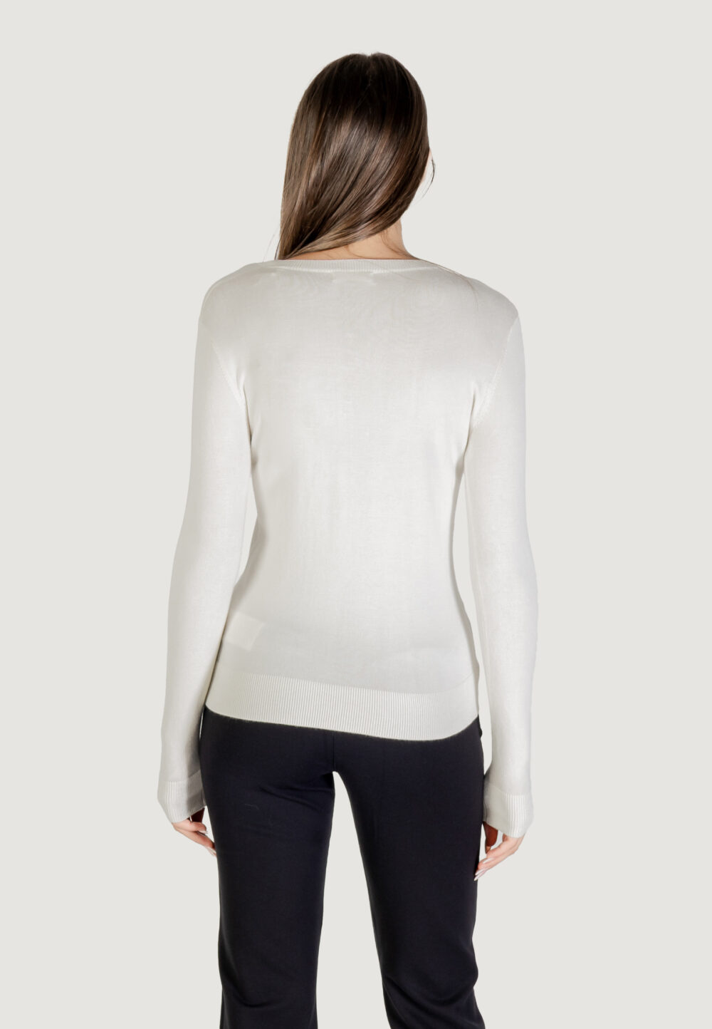 Maglia Guess LS CN KIARA TRIANGLE LOGO SWTR Panna - Foto 5