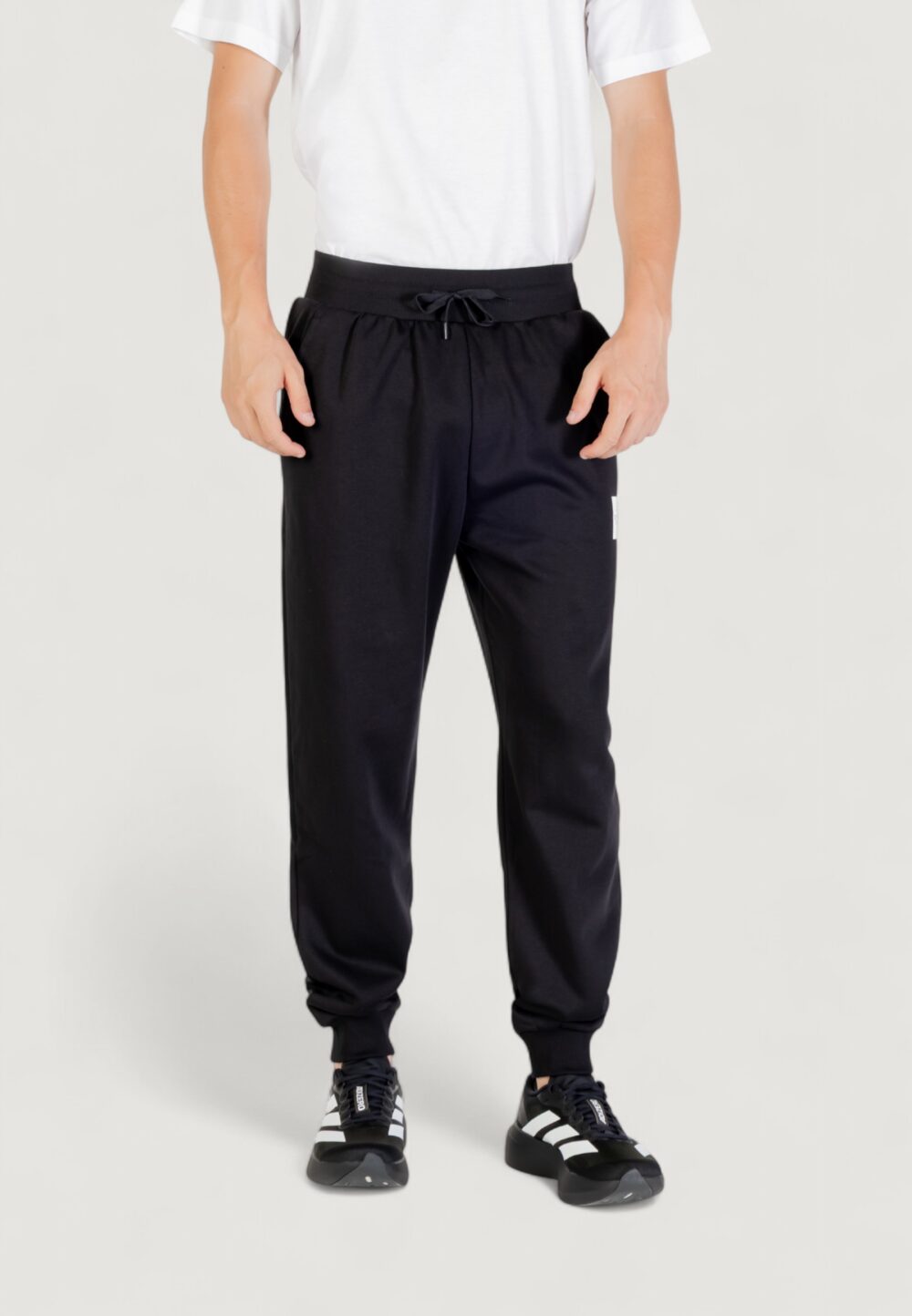 Pantalone tuta THE NORTH FACE M FINE REGULAR TAPERED JOGGER Nero - Foto 1
