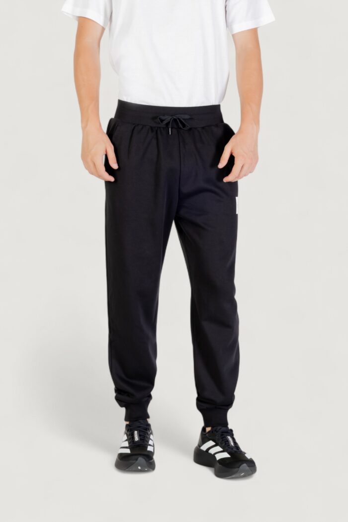 Pantalone tuta The North Face M FINE REGULAR TAPERED JOGGER Nero – NF0A8C1K