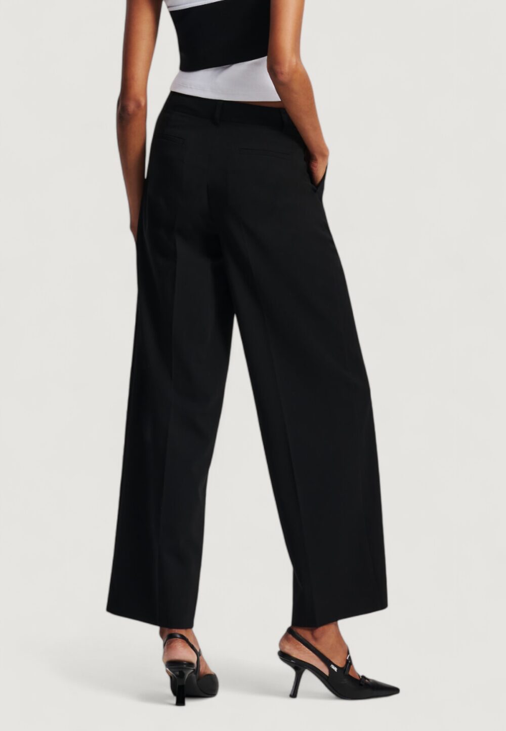 Pantaloni a palazzo Karl Lagerfeld Jeans KLJ TAILORED PANT Nero - Foto 4