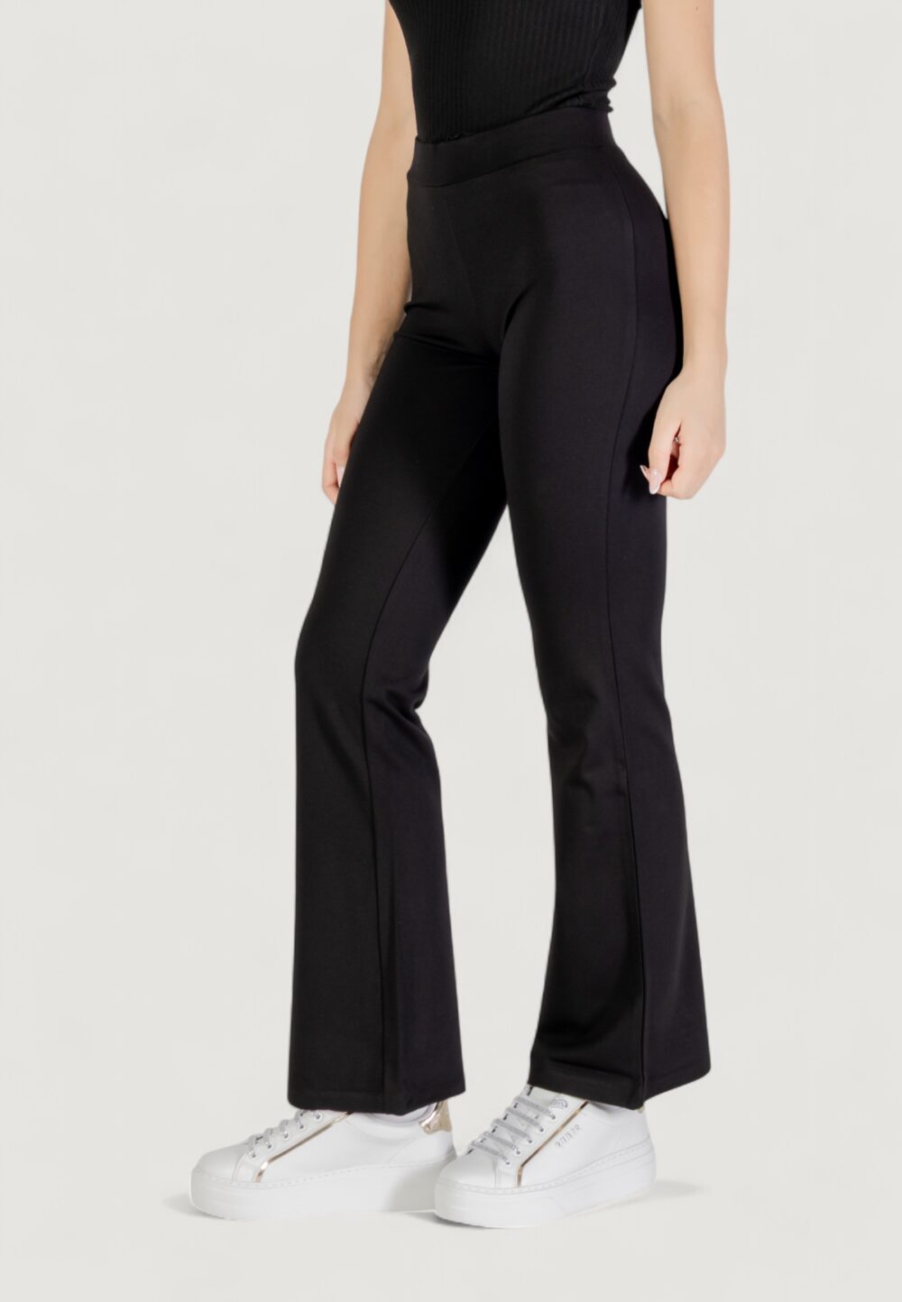 Pantaloni a sigaretta Jacqueline de Yong JDYPRETTY FLARE PANT JRS NOOS Nero - Foto 2
