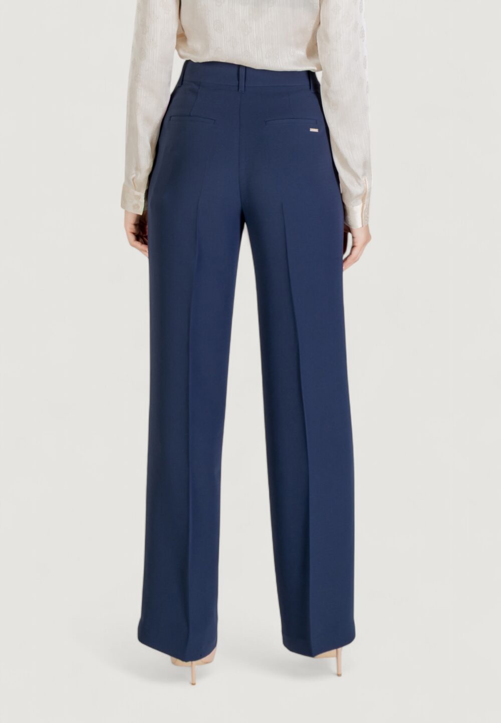 Pantaloni regular Guess THEOLINE PERFECT PANT Blue scuro - Foto 4