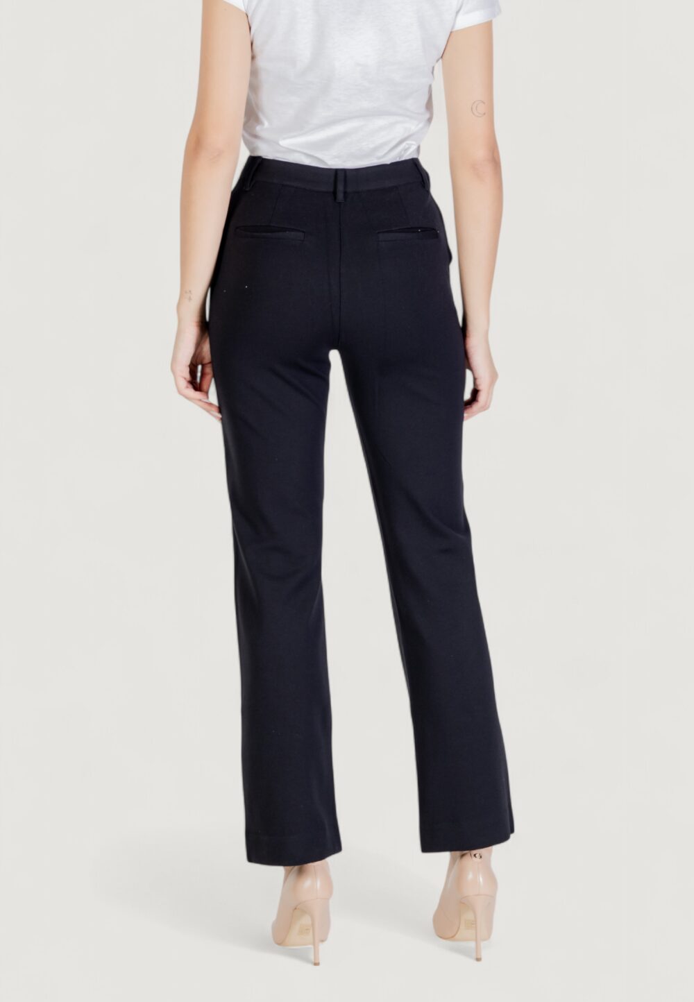 Pantaloni skinny Guess NEW ZOE PANT Nero - Foto 5