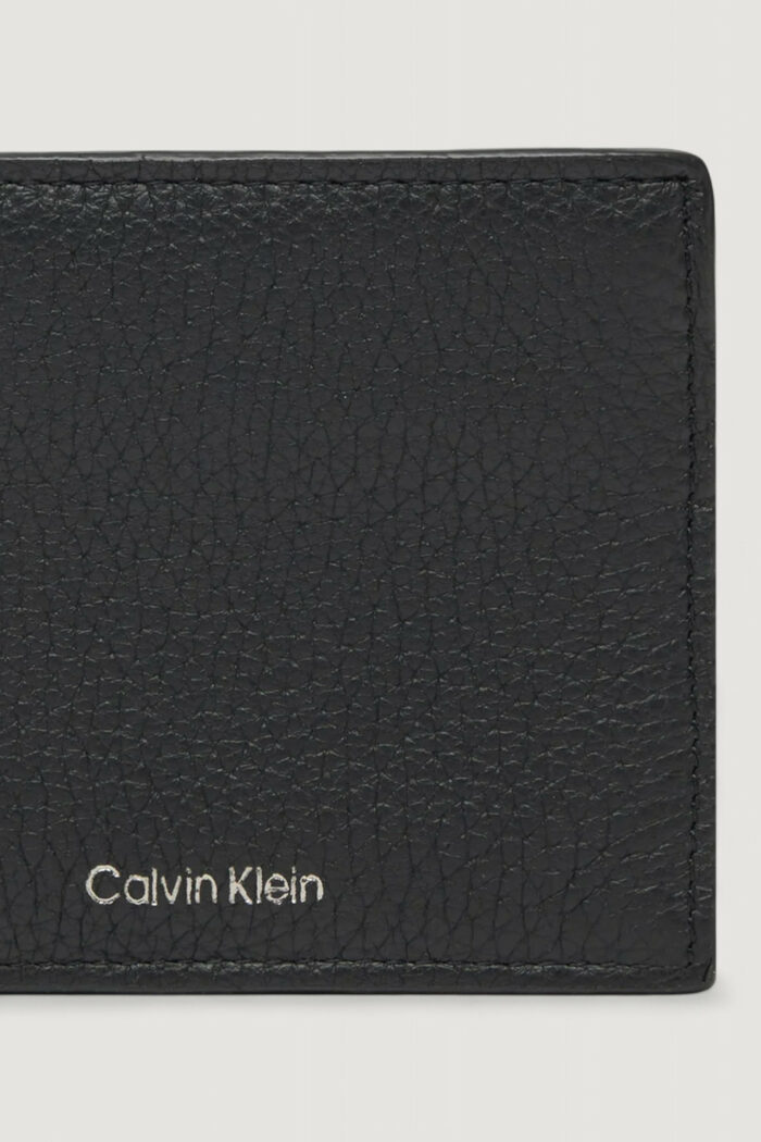 Portafoglio con portamonete Calvin Klein CK LEATHER BILLFOLD W ZIP COIN Nero – LV04D1028G