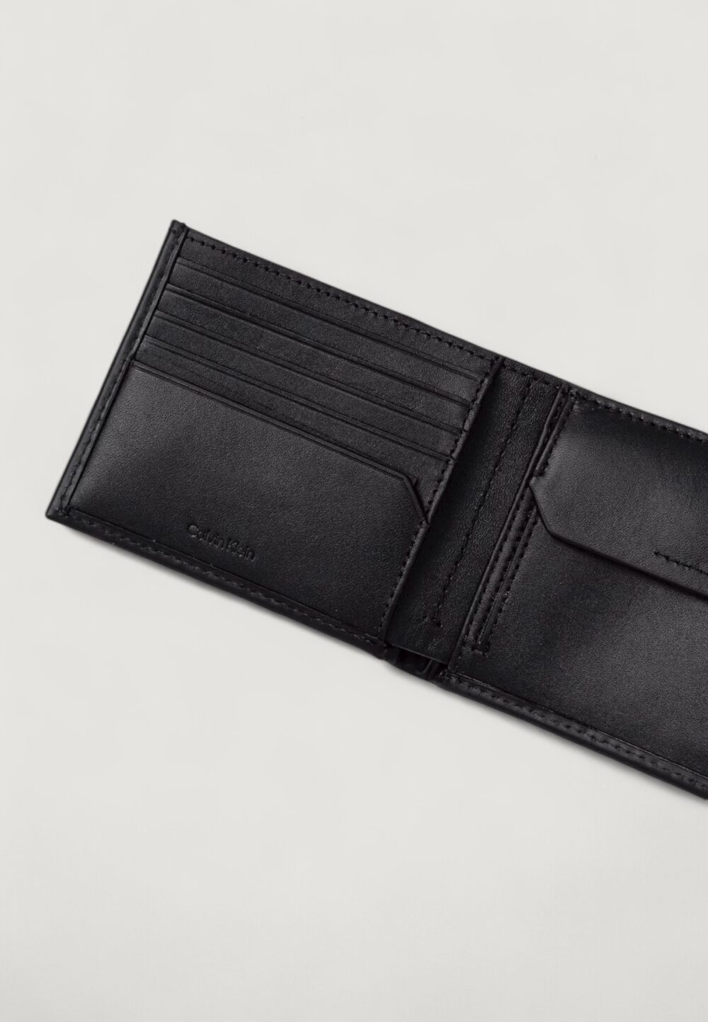 Portafoglio con portamonete Calvin Klein CK SMOOTH TRIFOLD W/ COIN Nero - Foto 4