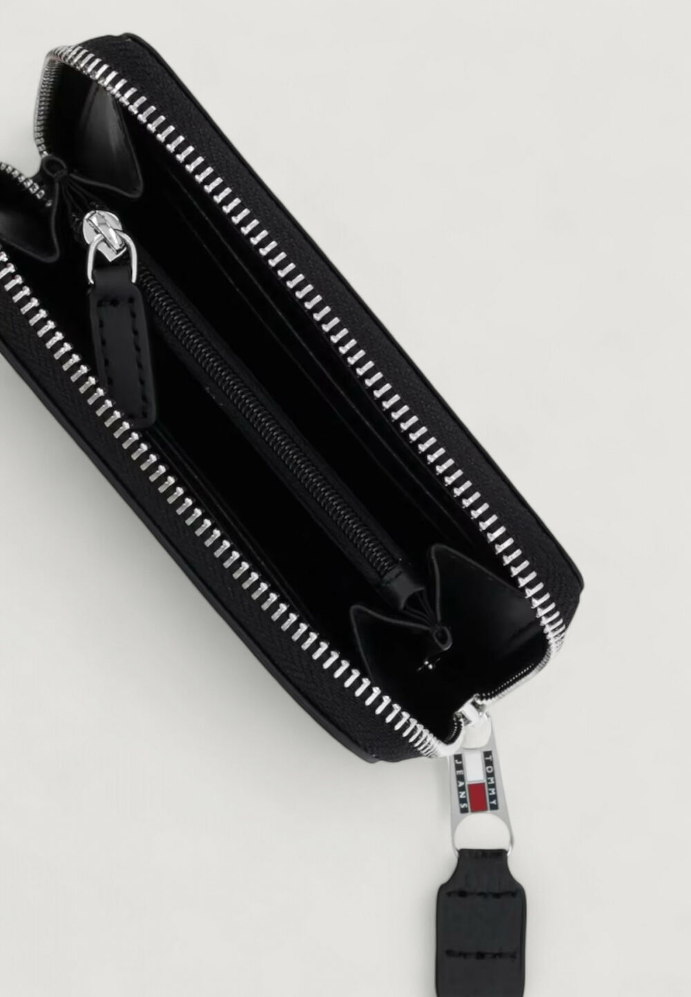 Portafoglio medio Tommy Hilfiger TJW MUST MED ZA Nero - Foto 3