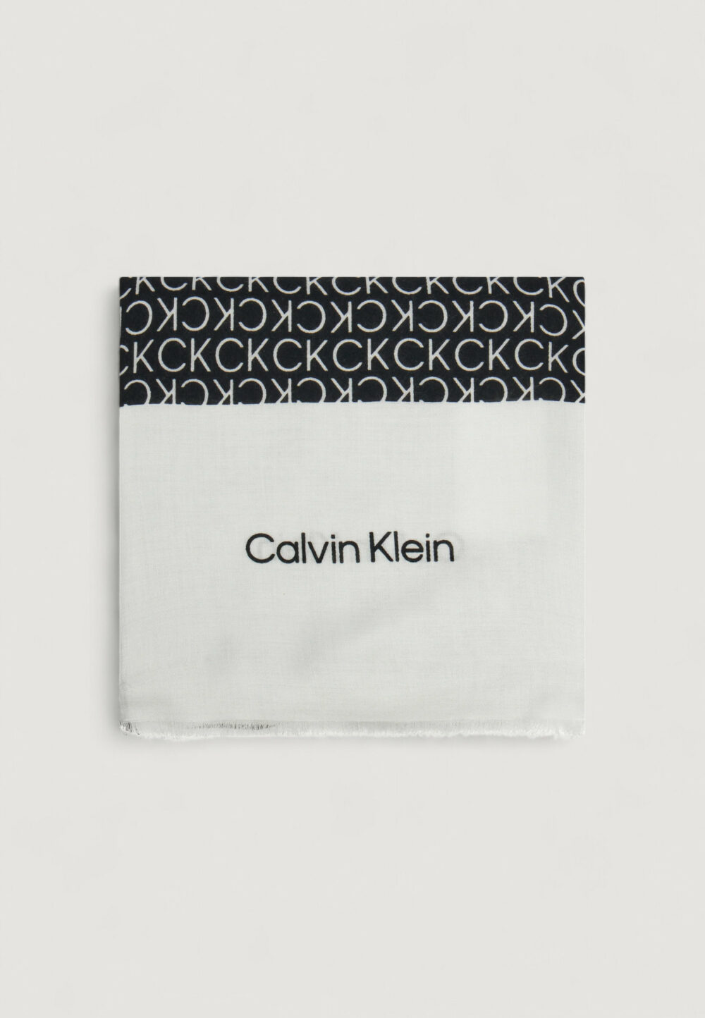 Sciarpa Calvin Klein AP MNML LG SHWL 70 X Nero - Foto 3