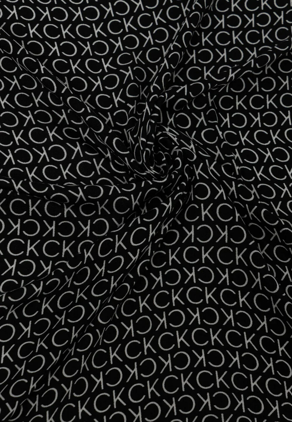Sciarpa Calvin Klein AP MNML LG SHWL 70 X Nero - Foto 4