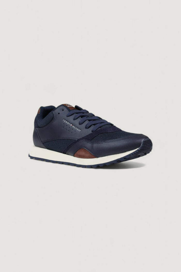 Sneakers Tommy Hilfiger NEW RUNNER EVA MIX Blue scuro – FM0FM05522