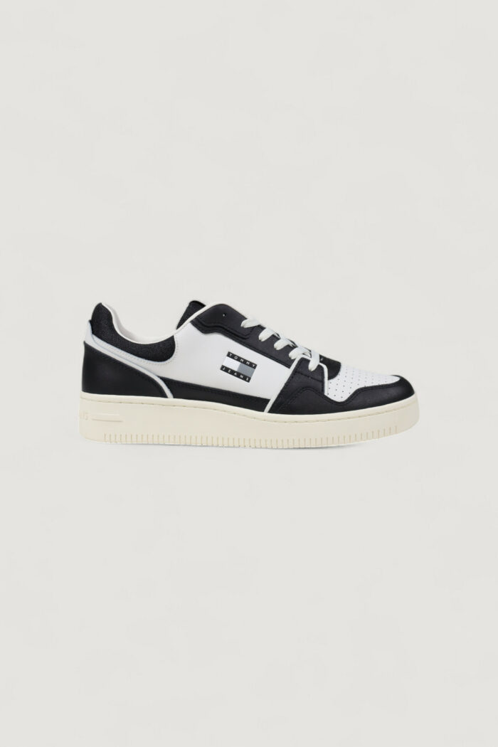 Sneakers Tommy Hilfiger TJM RETRO BASKET Nero – EM0EM01610