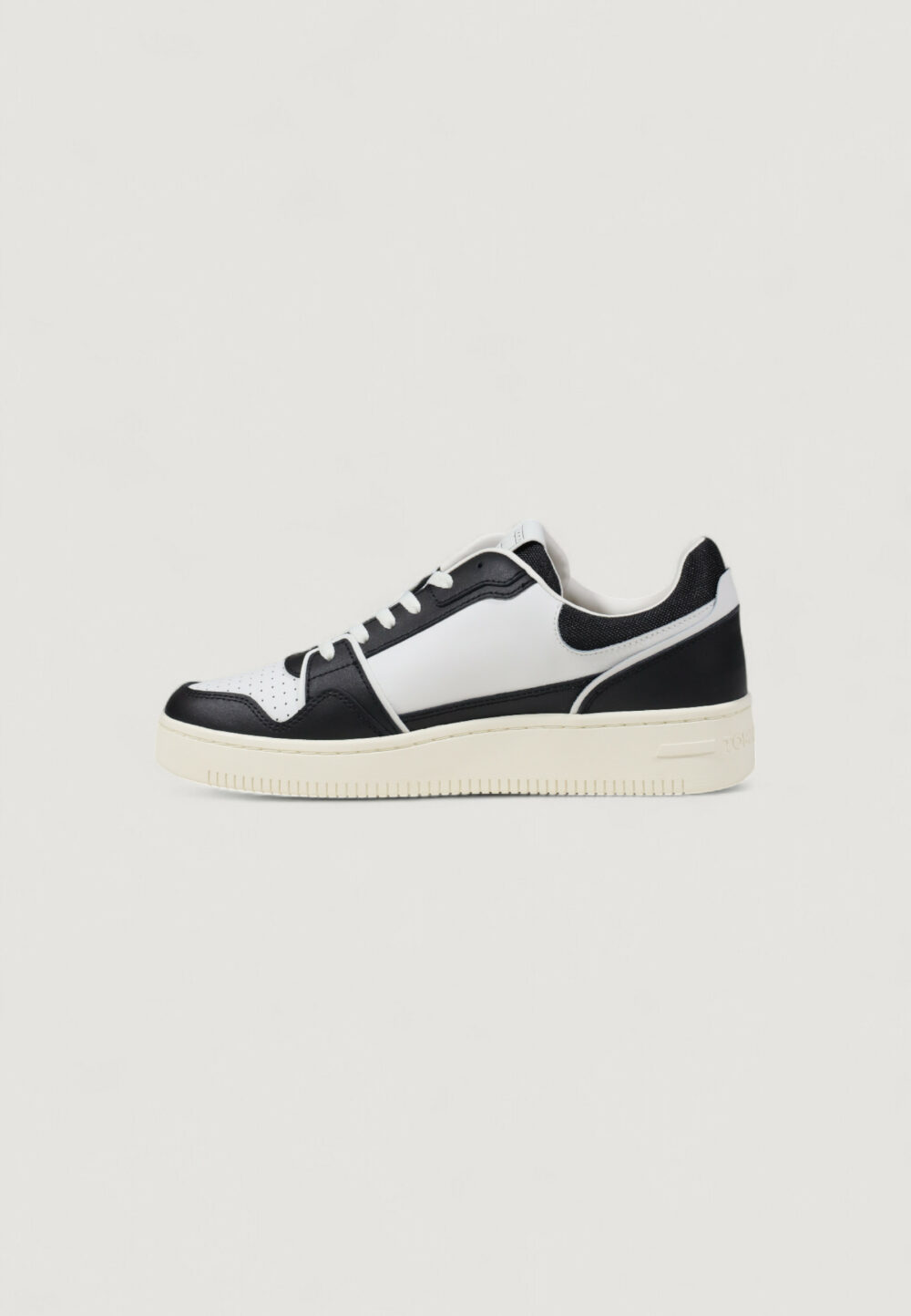 Sneakers Tommy Hilfiger Jeans TJM RETRO BASKET Nero - Foto 3