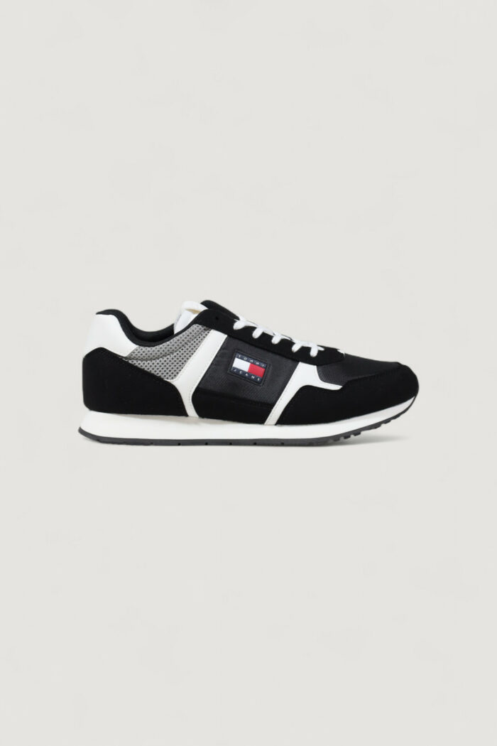 Sneakers Tommy Hilfiger TJM RUNNER CASUAL Nero – EM0EM01590