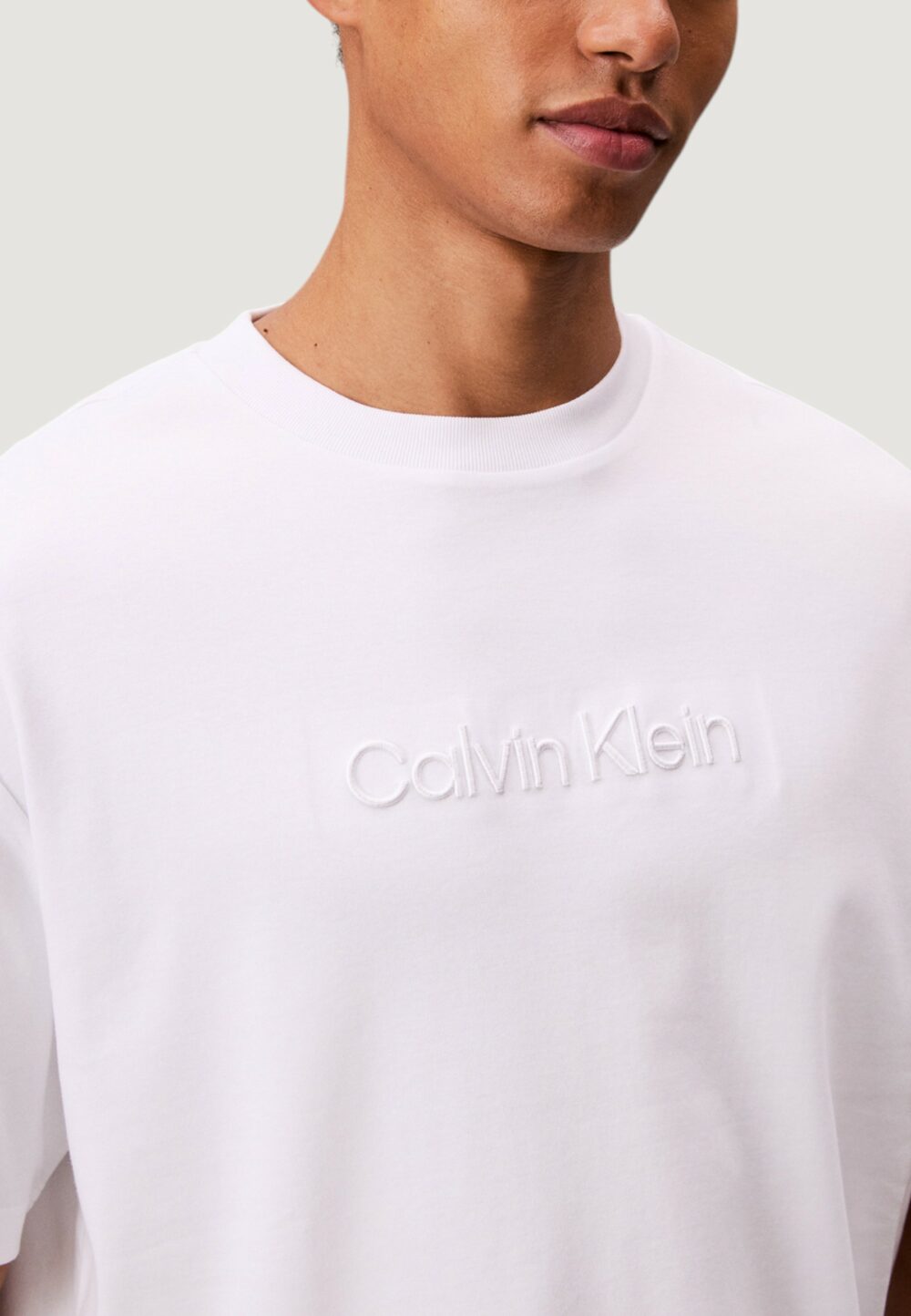 T-shirt Calvin Klein A - Rel Fashion Logo Bianco - Foto 4