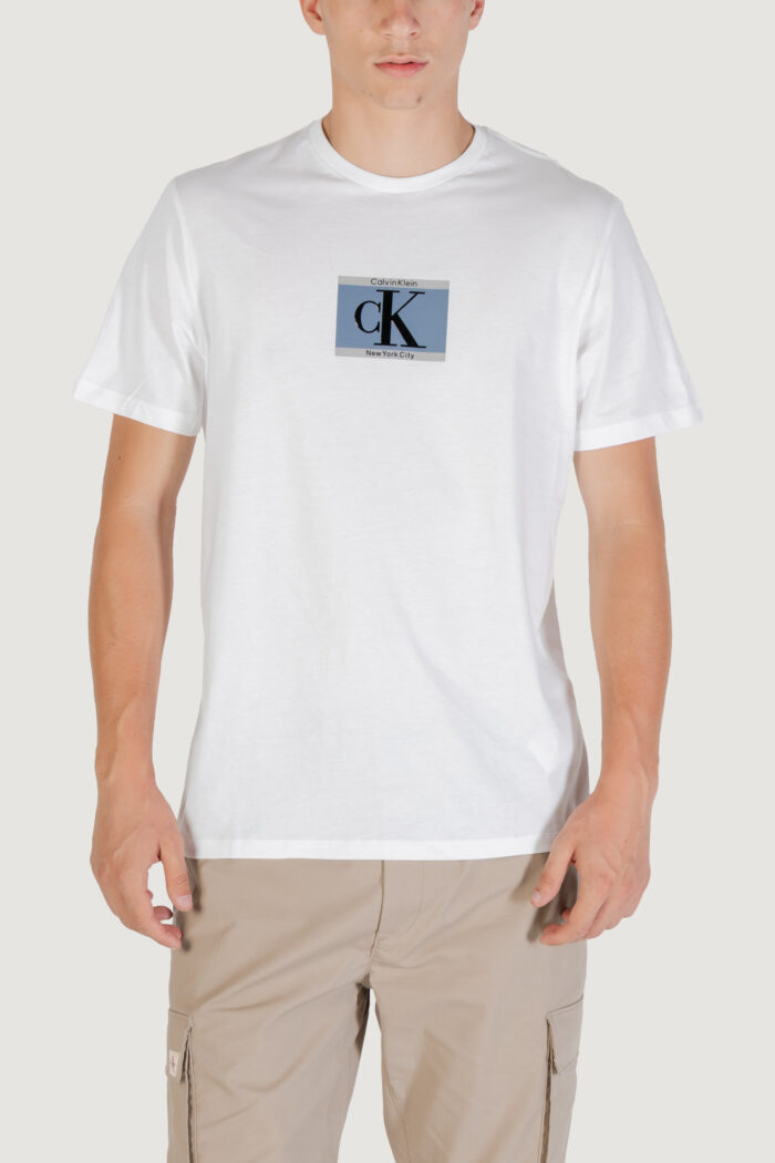 T-shirt Calvin Klein SS 30s EU SP CK BOX Bianco – LV04RC854G