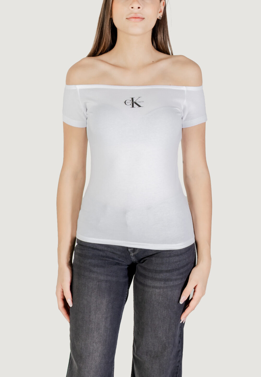 T-shirt Calvin Klein Jeans MONOGRAM OFF SHOULDE Bianco - Foto 5