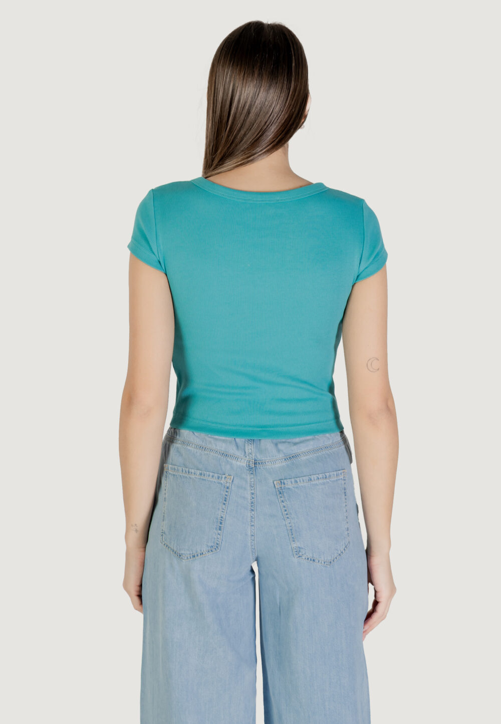 T-shirt Calvin Klein Jeans A- WOVEN LABEL 2X2 R Celeste - Foto 4