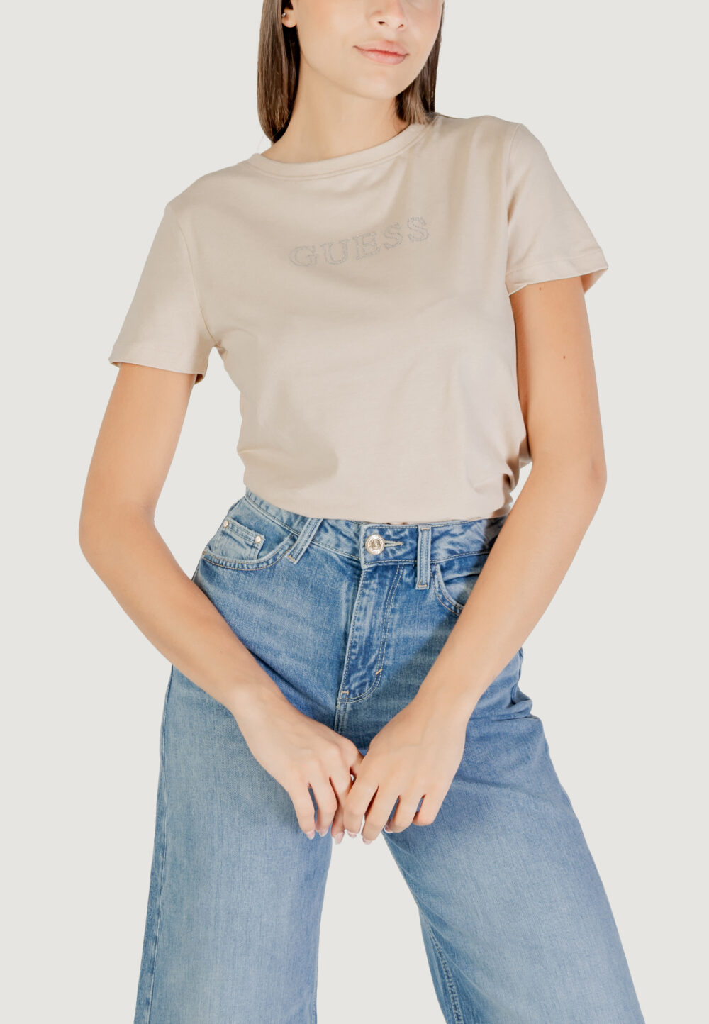 T-shirt Guess Active BRIANA SS T-SHIRT Beige chiaro - Foto 1