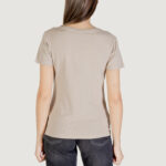 T-shirt Guess Active COLETTE T-SHIRT Beige chiaro - Foto 2