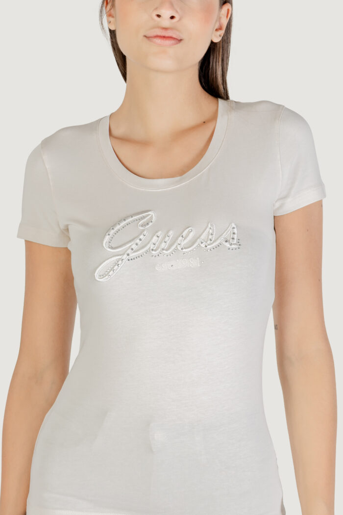T-shirt Guess CN SS EMBRO SCRIPT LOGO TEE Beige chiaro – W5YI46 J1314