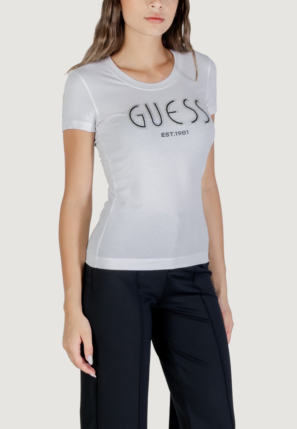 T-shirt Guess CN SS GUESS LOGO TEE Bianco - Foto 4